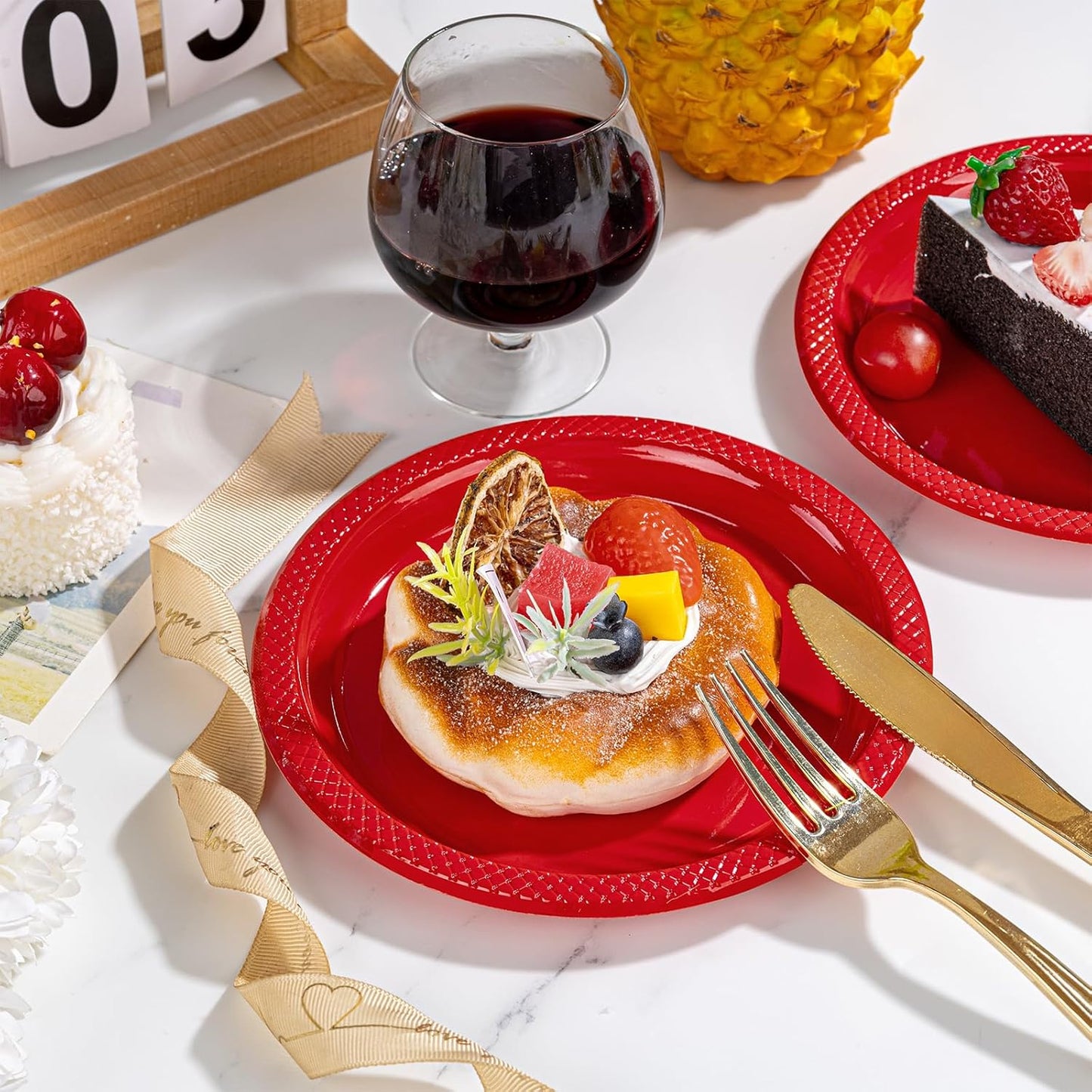 WELLIFE 7 Inch Plastic Plates Red 50 Count Disposable Plate for Party, Dessert Small Plates for Dinner Cake Salad Baby Shower Supplies Birthday