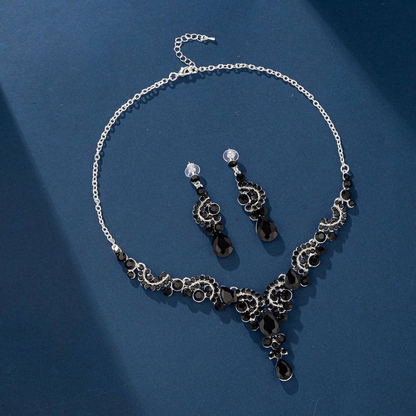 Crystal Bridal Wedding Jewelry Sets for Women Rhinestone Teardrop Crystal Statement Choker Necklace Drop Earrings Link Bracelets Rings Teardrop Jewelry Set for Brides Bridesmaids