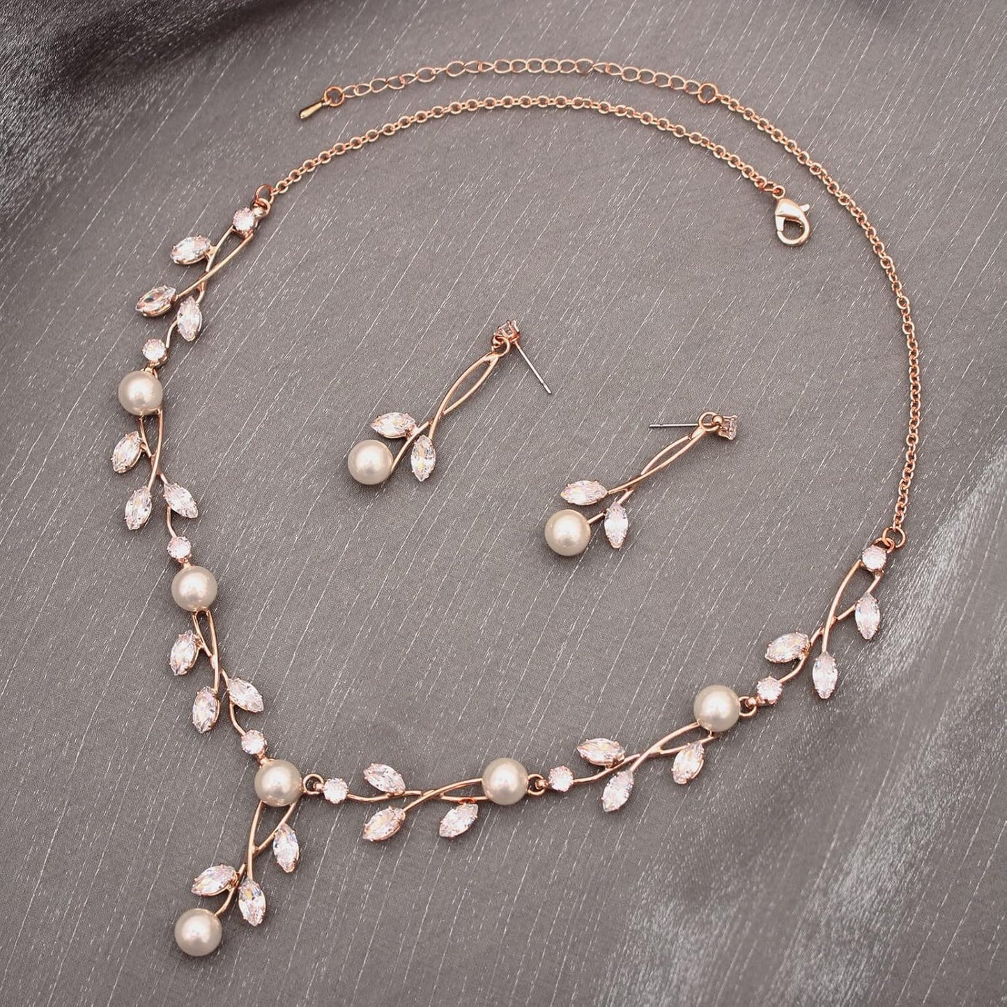 Luxury Cubic Zirconia Aurtrian Crystal Pearl Floral Necklace Dangle Earrings Wedding Bridal Jewelry Set Birthday Gifts for Her