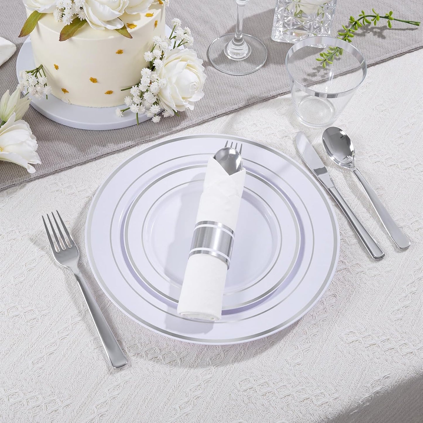 DaYammi 350PCS Silver Plastic Dinnerware Set for 50 Guests, Fancy Disposable Plates for Party, Include: 50 Dinner Plates, 50 Dessert Plates, 50 Pre Rolled Napkins with Silver Silverware, 50 Cups