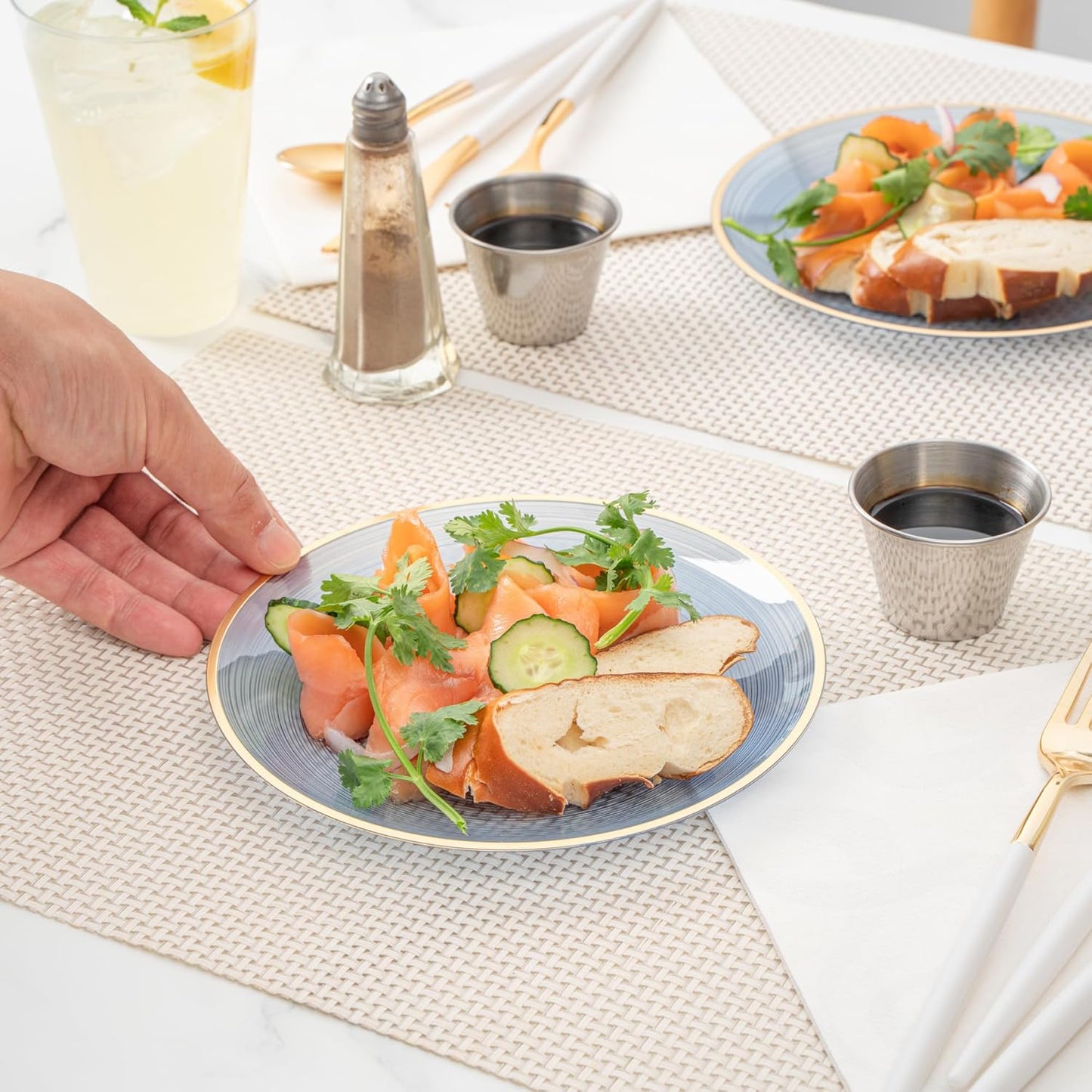 Restaurantware Plastic Plates 100 Pcs 7.25" Gold Rimmed Disposable Plates Heavy-Duty Blue Translucent Rippled Plastic Dinner Servers for Party, Weddings, Salads, Desserts, and Appetizers