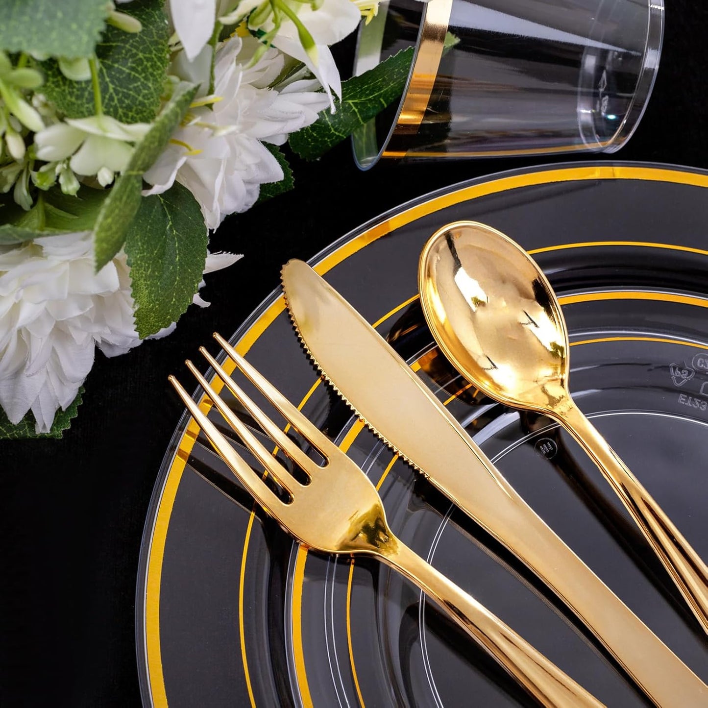 I00000 210Pcs Clear Gold Plastic Plates for 30 Guests, Includes: 30 Dinner Plates, 30 Dessert Plates, 30 Gold Cups, 30 Rolled Napkins with Cutlery