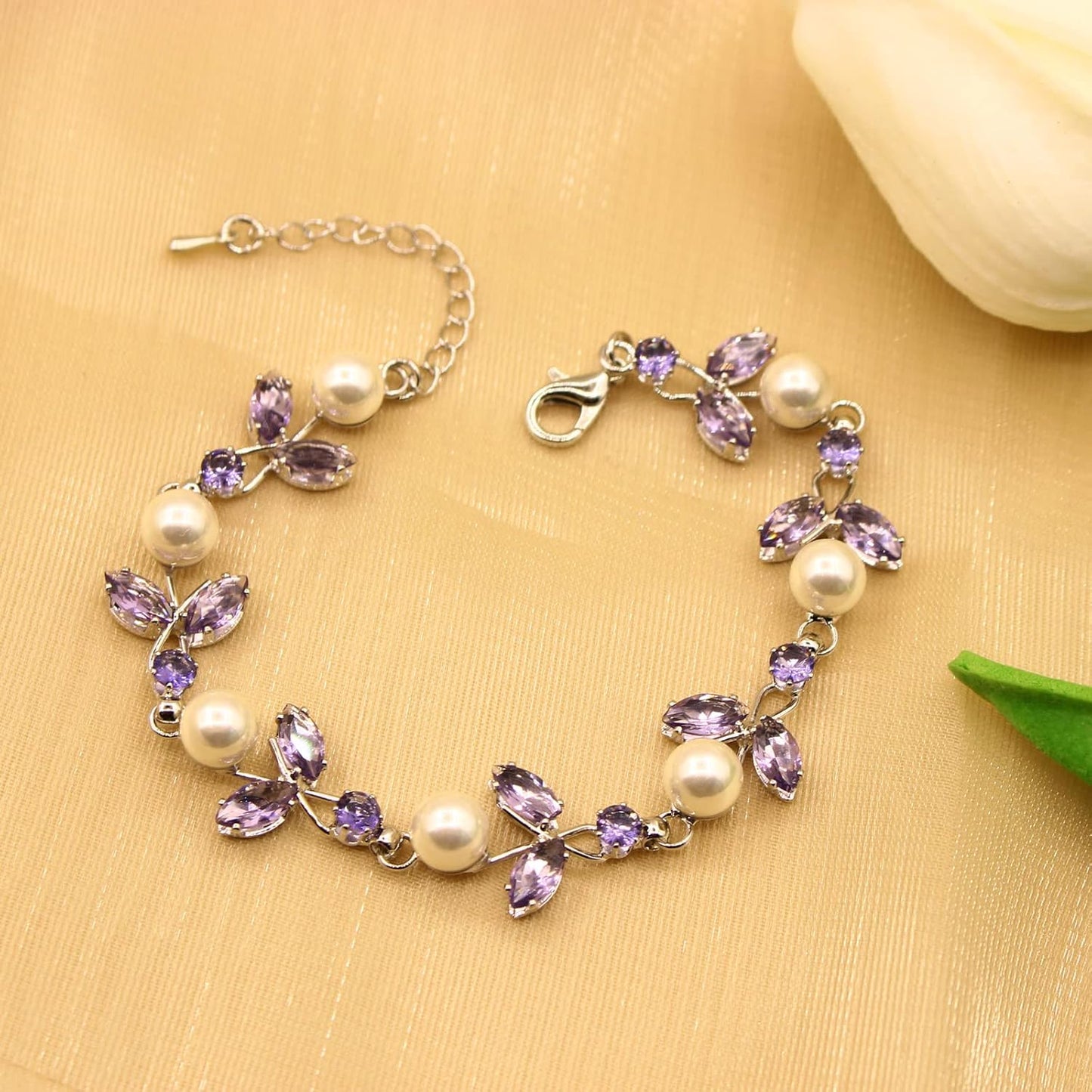 Luxury Cubic Zirconia Aurtrian Crystal Pearl Floral Necklace Dangle Earrings Wedding Bridal Jewelry Set Birthday Gifts for Her