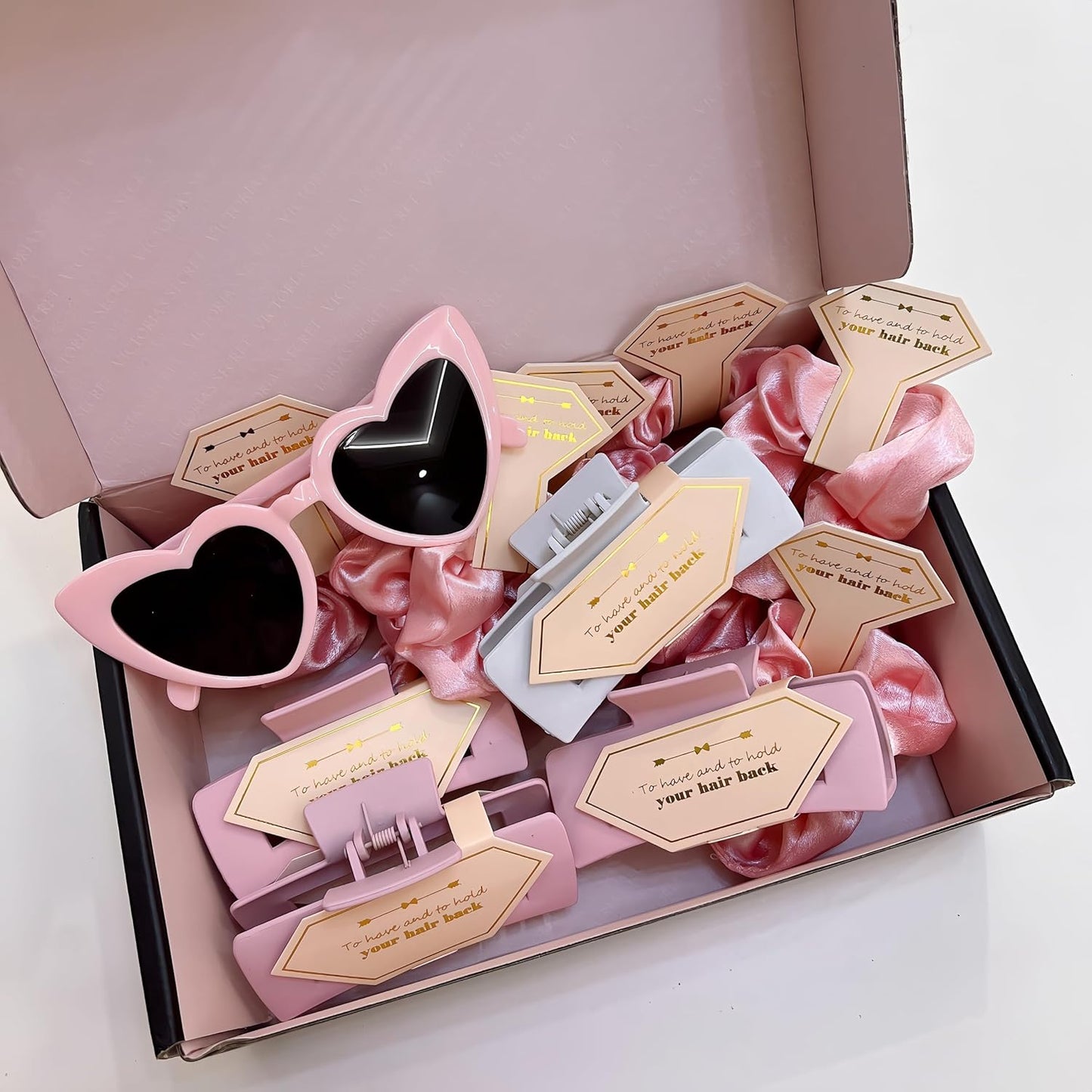 18pcs Bridesmaid Scrunchies Proposal Gifts Bachelorette Hair Claws Clips Girls heart sunglasses for Wedding Party Favors(light Pink)