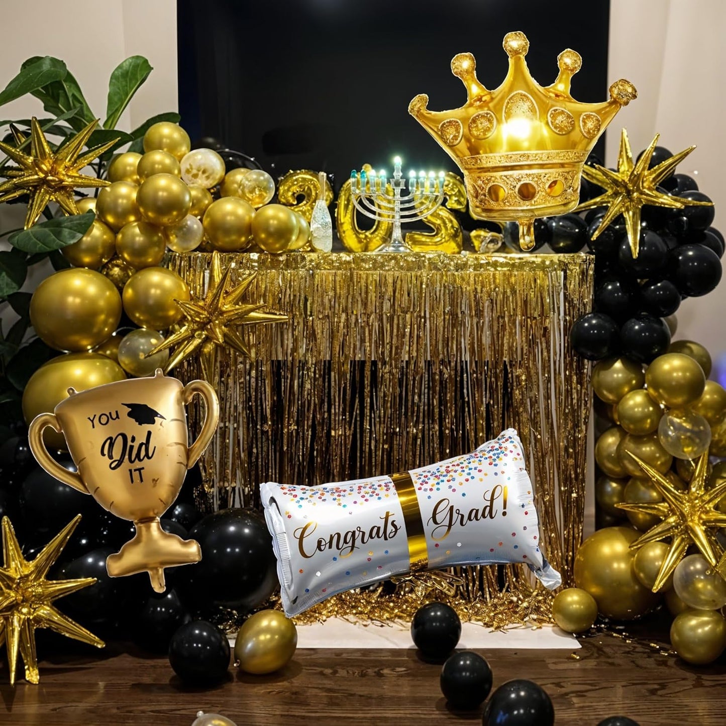 Graduation Decorations Class of 2025 Black and Gold Balloons Arch kit, 120 Pcs Congratulations Graduation Balloon with Gold Confetti Balloons Explosion Star Certificate Trophies Crown Foil Balloon