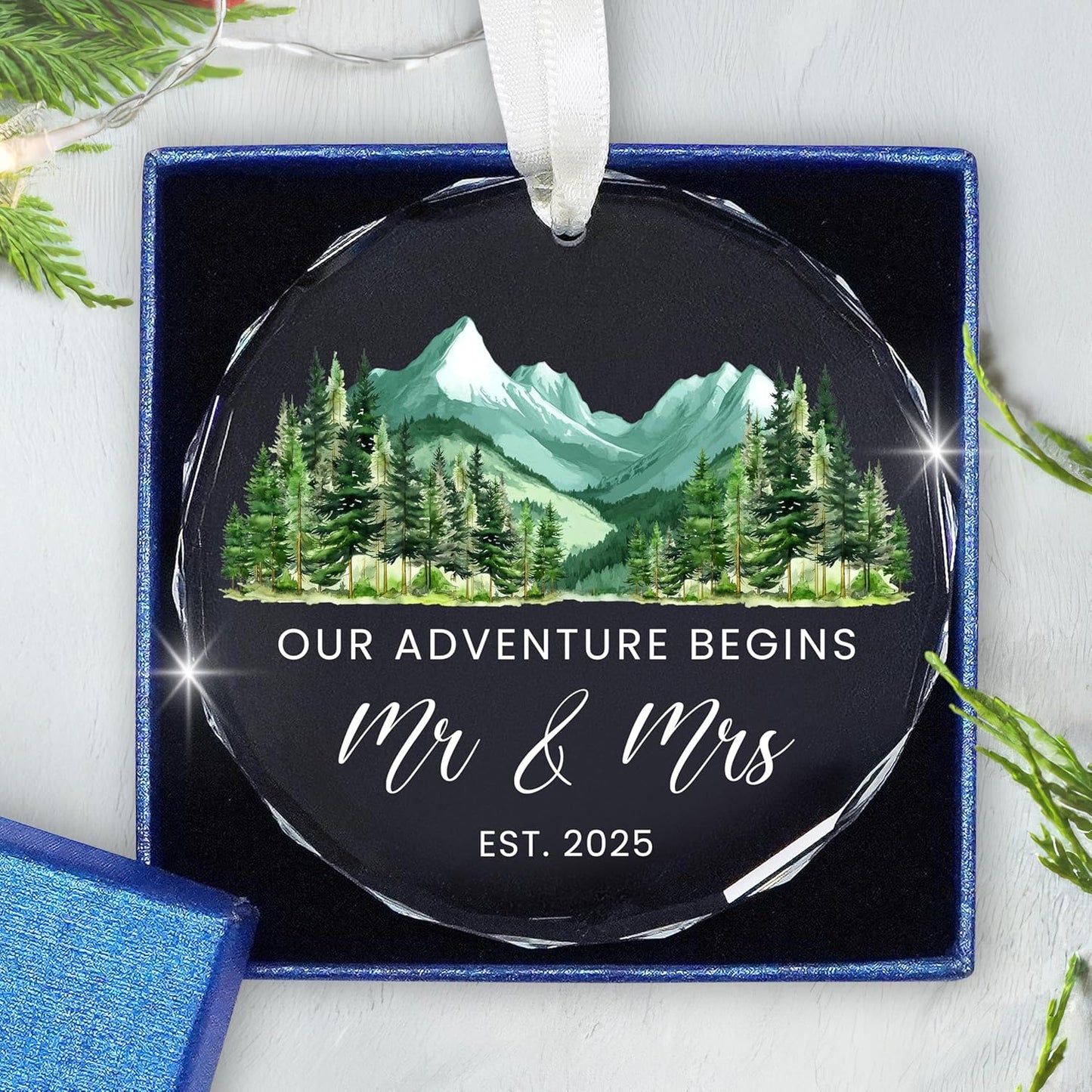 Christmas Anniversary Wedding Gifts for Couples - Mr & Mrs Glass Christmas Ornaments 2025 for Tree Decorations - Anniversary Couples Gifts for Him and Her Men Women, Husband Wife Gift Ideas