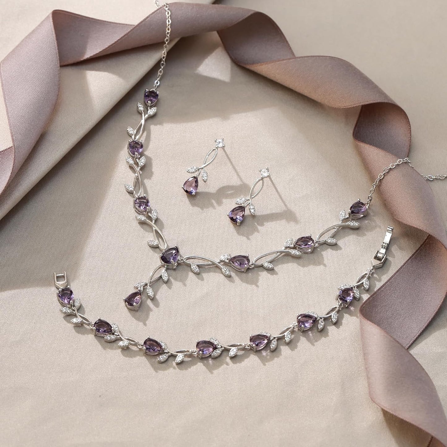 EVER FAITH Bridal Cubic Zirconia Jewelry Sets for Women, White Simulated Pearl Leaf Vine Pendant Wedding Party Necklace Earrings Set for Bridesmaid Bride