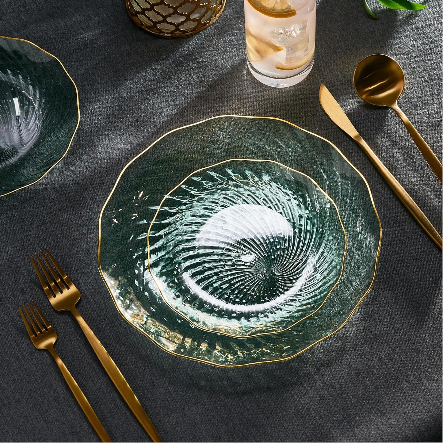 PLASTICPRO 30 Pack Plastic Plates Set of 15-10 inch Plates and 15-7 inch Plates, Elegant Clear Green Spiral and Gold Rim Disposable Fancy Plates Premium Heavyweight