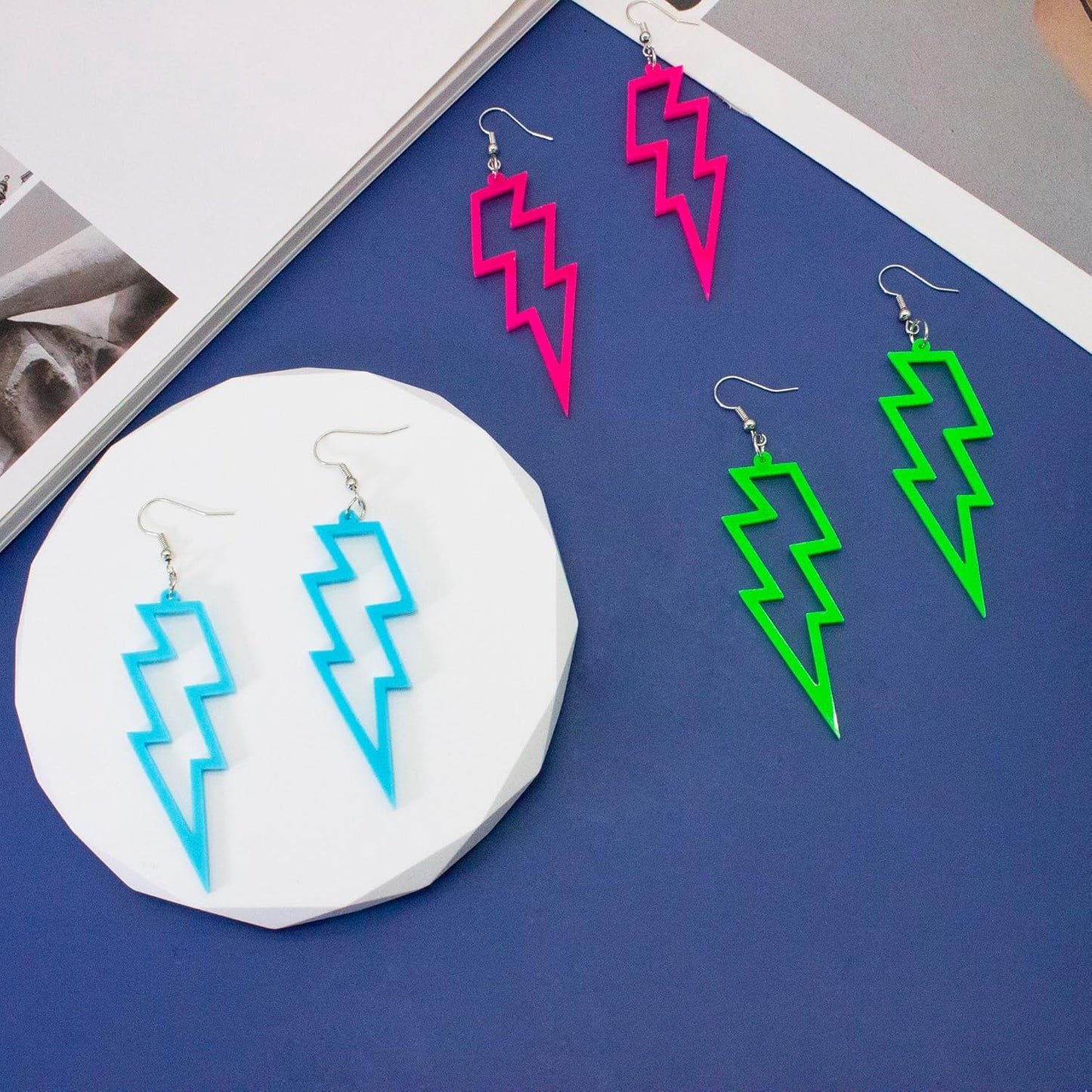 80s 90s Neon Earrings for Women Retro Cassette Tape Hoop Earring Candy Color Lightweight Acrylic Stud Dangle Earrings for 80S Costume Outfits Dancing Glow Party Accessories