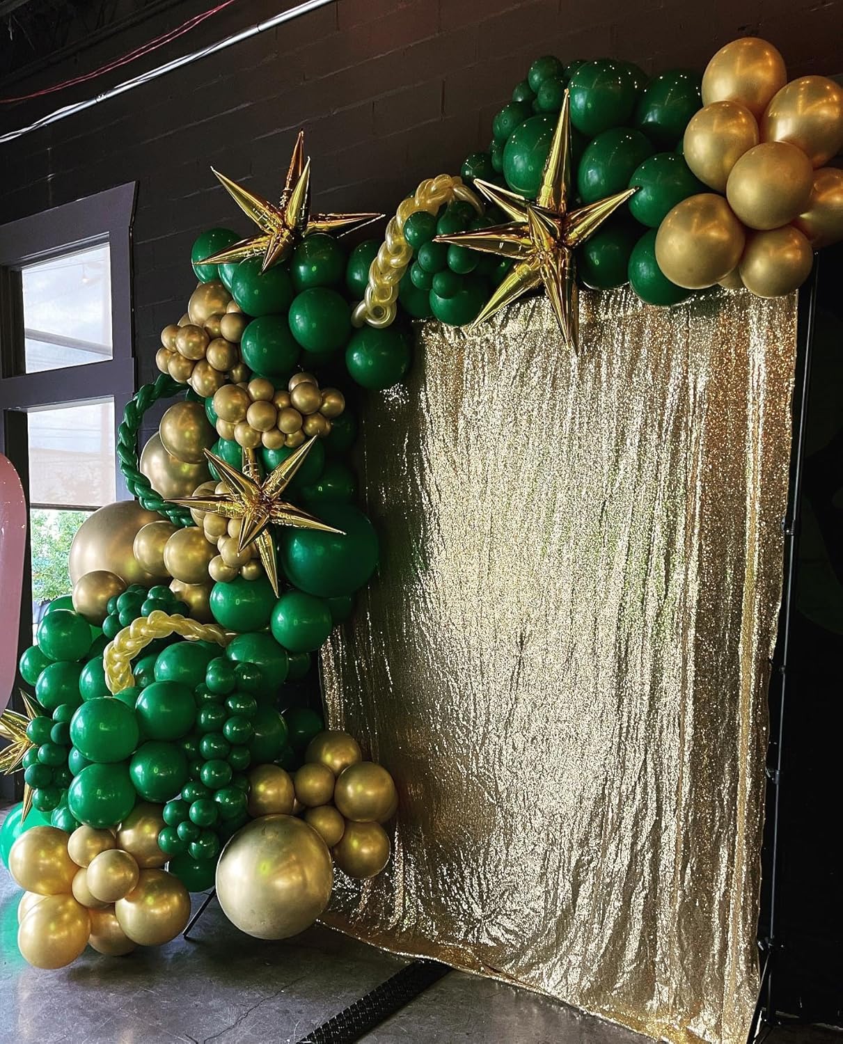 201Pcs Green and Gold Balloon Arch Kit, Explosion Star Emerald Dark Green Metallic Gold Latex Balloon Garland Kit, Different Size Balloons for Birthday Baby Shower Jungle Party Decoration