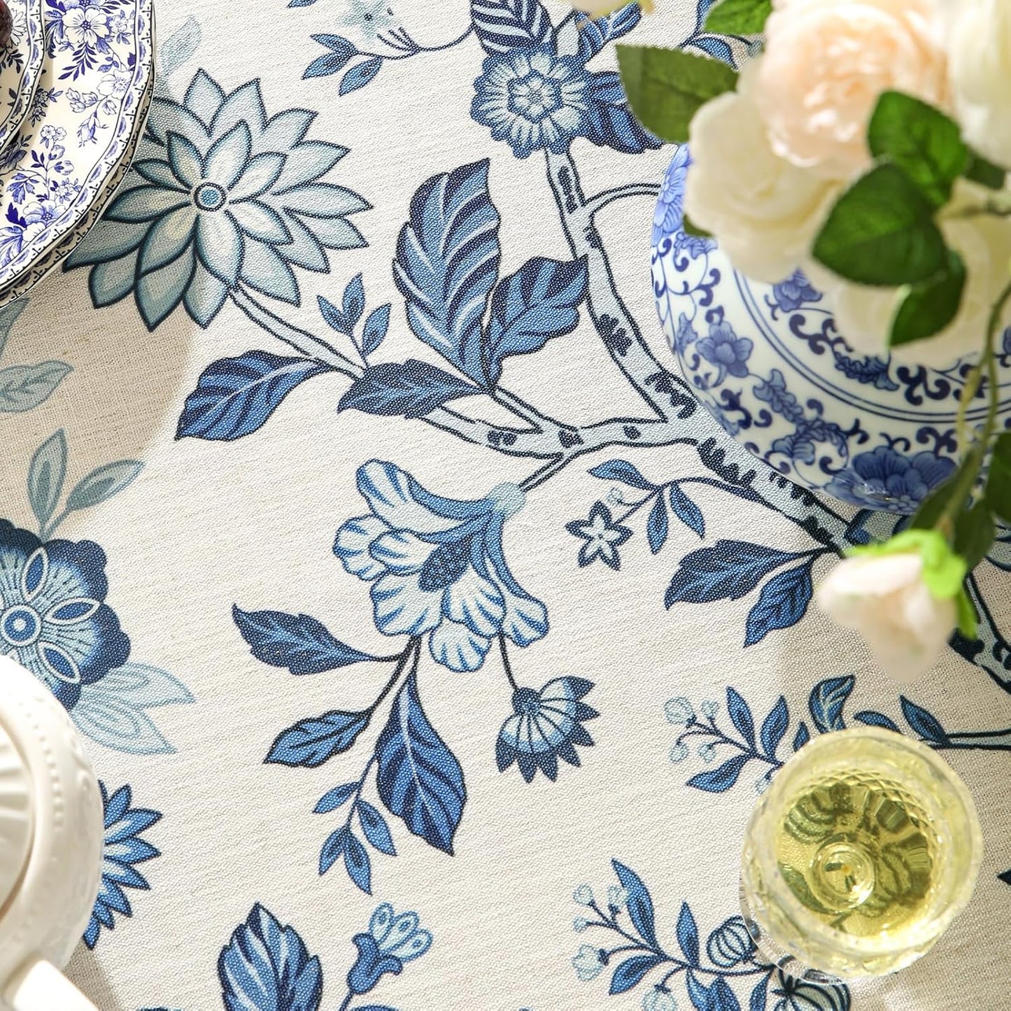 Vintage Blue and White Rectangle Tablecloth,French Linen Floral Wrinkle Free Tablecloths,Decorative Table Cover for Kitchen,Dining,Party,Thanksgiving,Christmas,55"*87"-Suqing