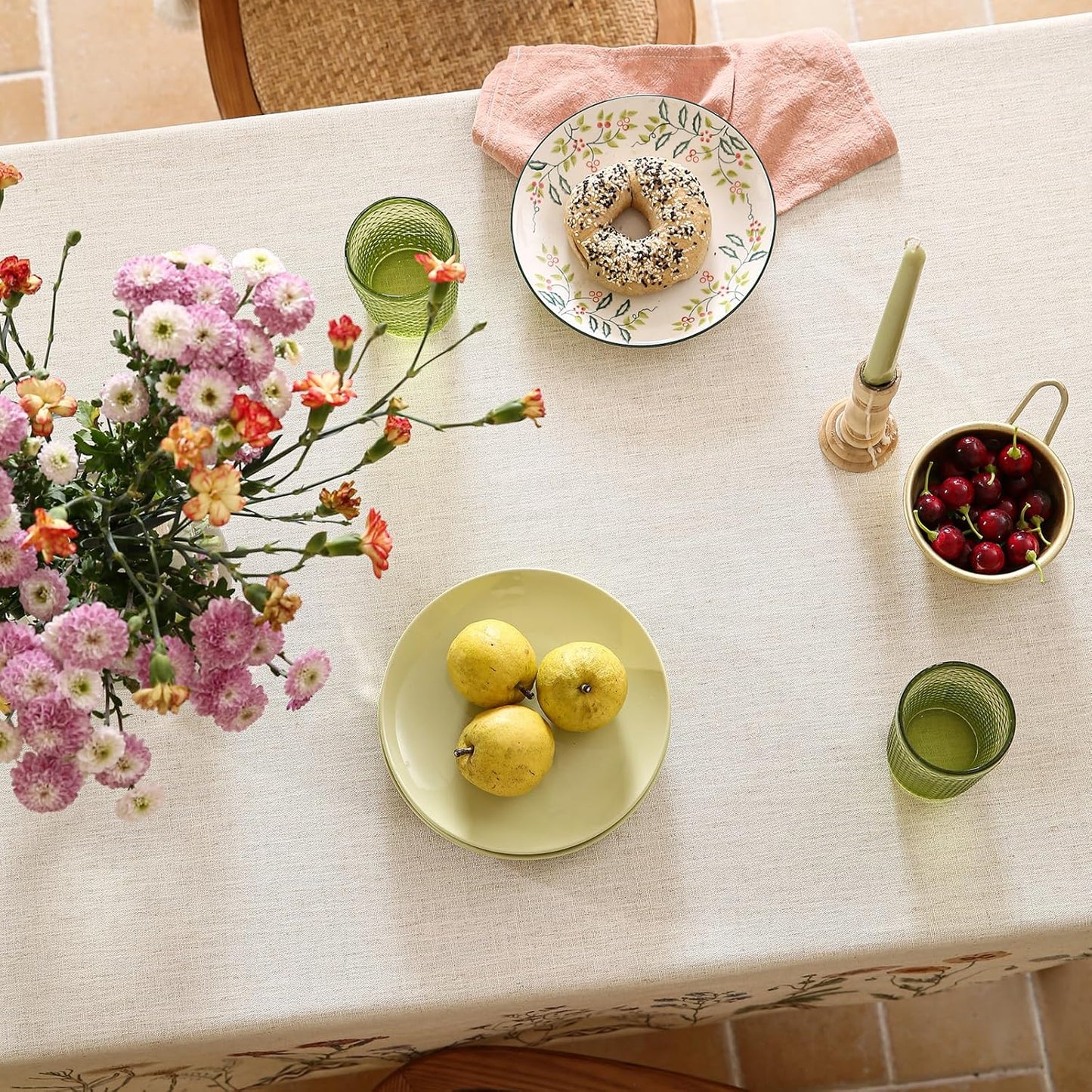 ISAENNE Designer Off White Linen Extra Long Rectangle Tablecloth,Floral Elegant Table Cloth,Stain Resistant Vintage Decor Tablecloths for Dining Thanksgiving Kitchen Party,67"*118"-Serenity G