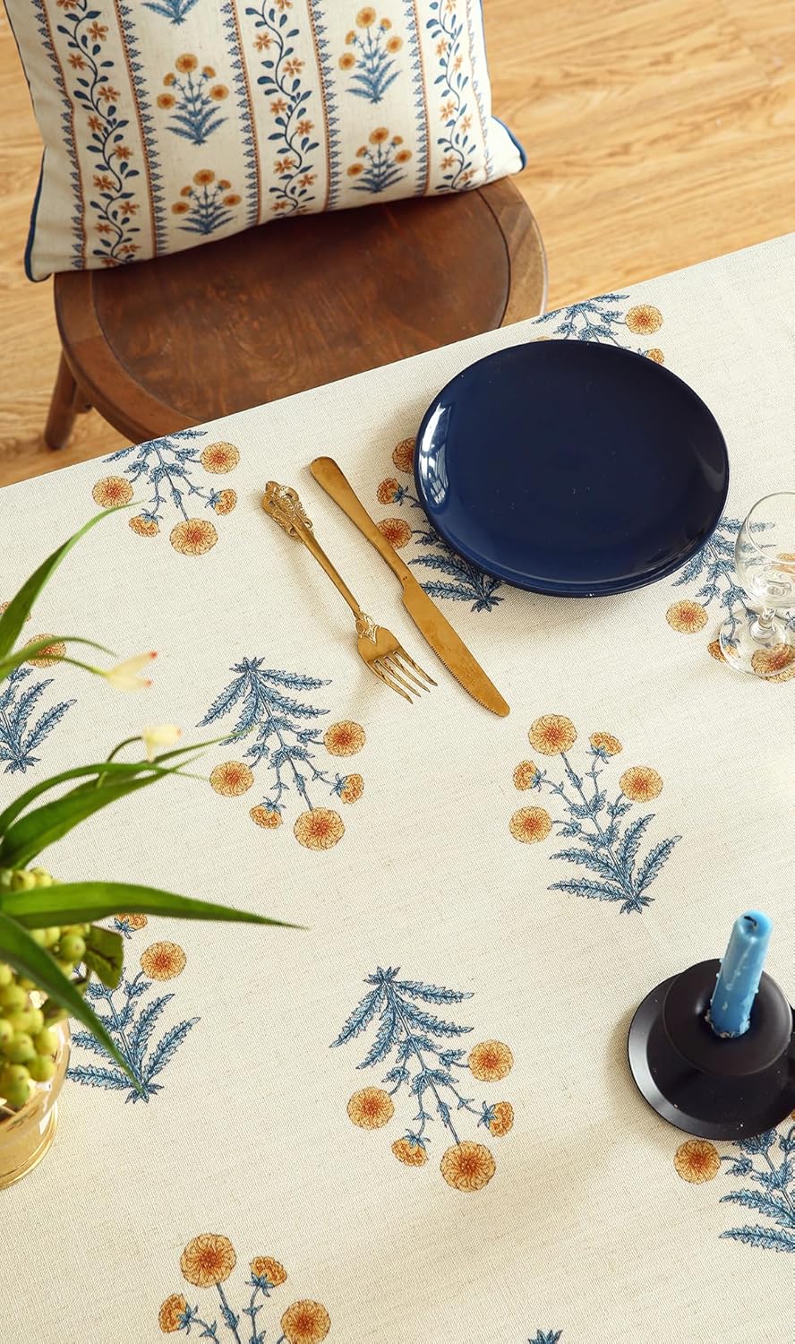 ISAENNE Designer French Pale Yellow Small Rectangular Tablecloth,Linen Floral Table Cloth,Wrinkle Resistant Decor Tablecloths for Dining Thanksgiving Banquet Kitchen Party,55"*71"-Estevan A