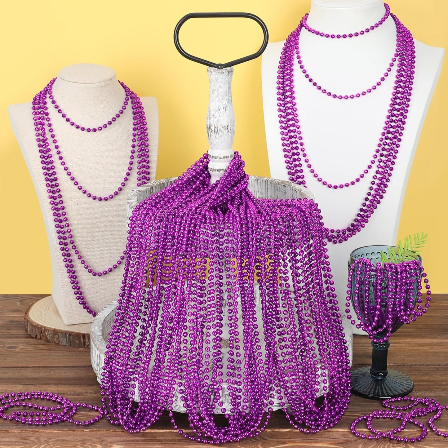 30PCS Mardi Gras Beads, Purple Beads Necklace Bulk Party Favors, 33" Necklaces Festival Parade Throw Accessories, Halloween Mardi Gras Wedding School Activities Celebrations Decorations