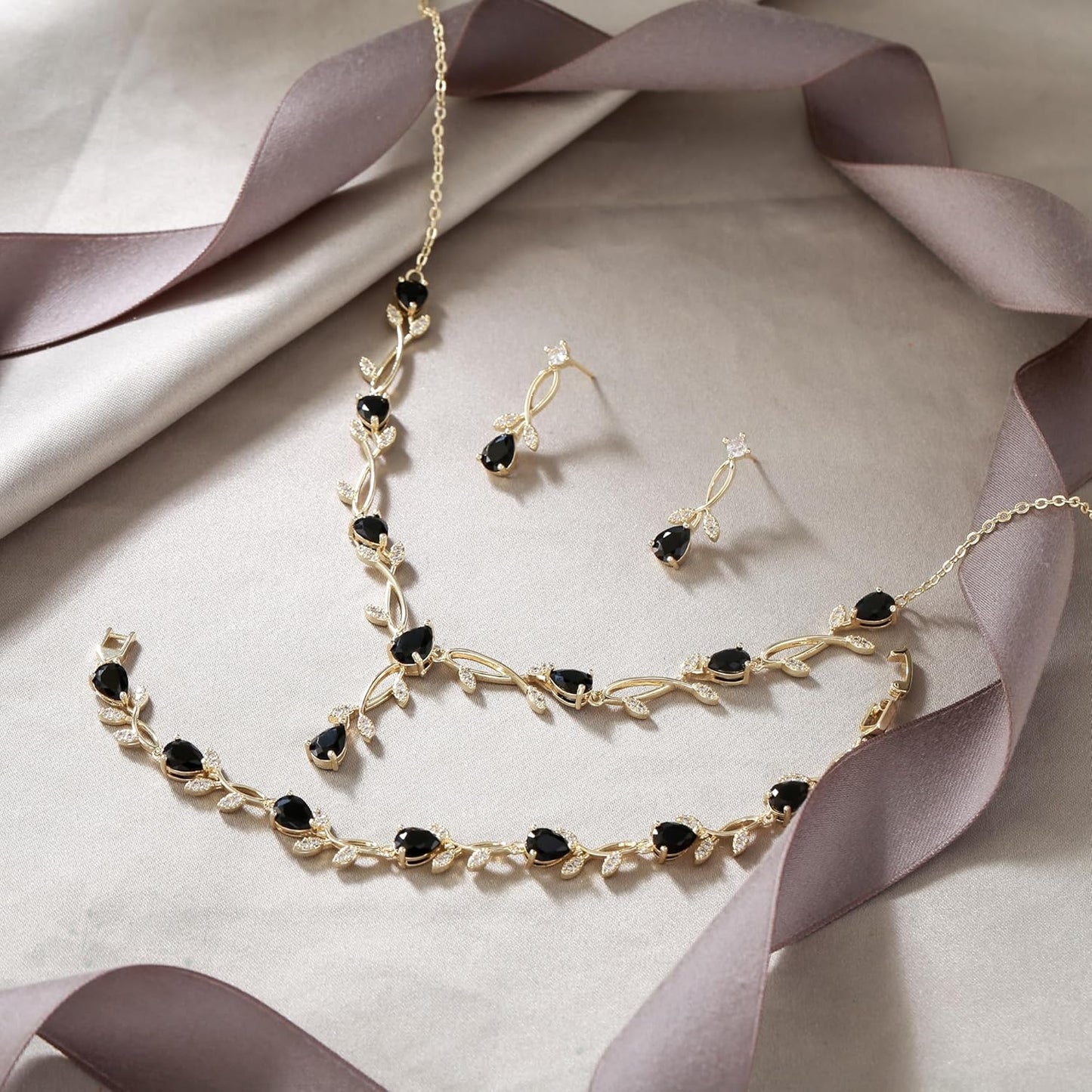 EVER FAITH Bridal Cubic Zirconia Jewelry Sets for Women, White Simulated Pearl Leaf Vine Pendant Wedding Party Necklace Earrings Set for Bridesmaid Bride