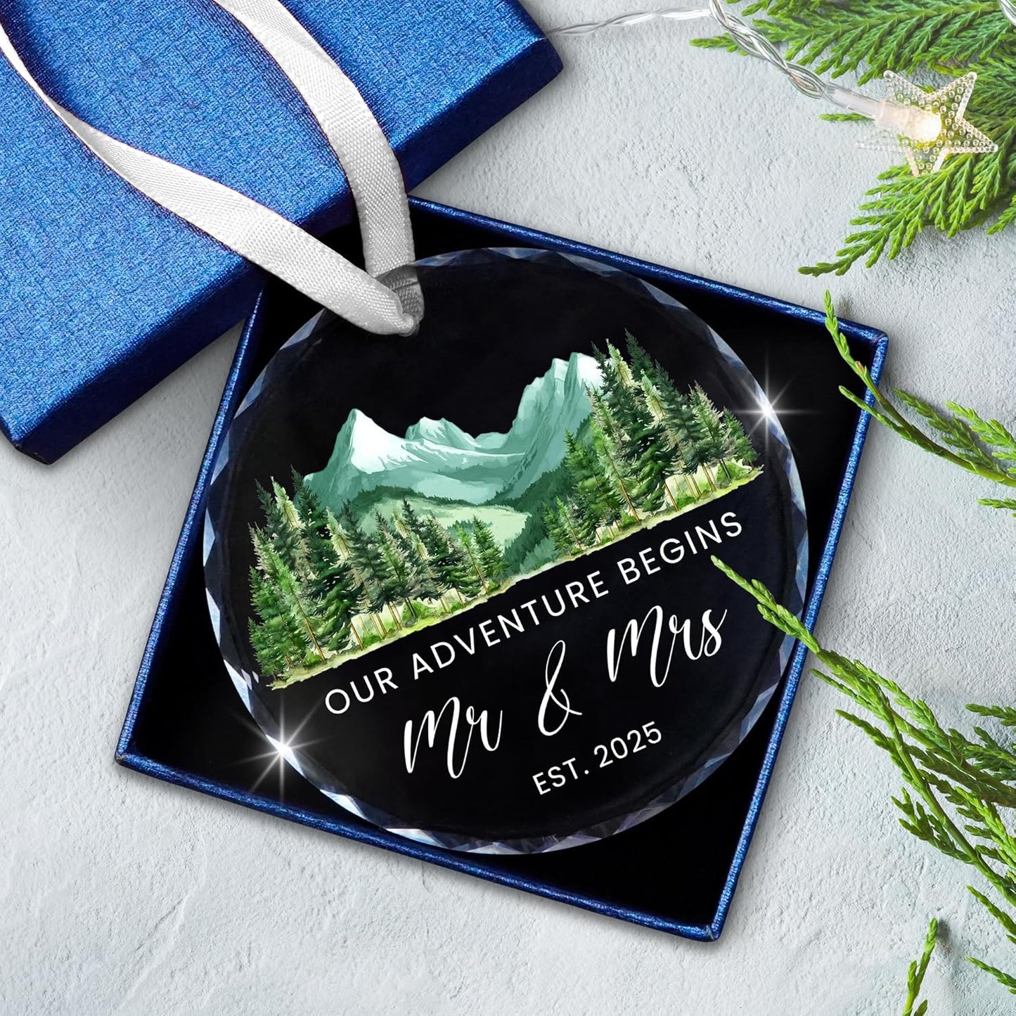 Christmas Anniversary Wedding Gifts for Couples - Mr & Mrs Glass Christmas Ornaments 2025 for Tree Decorations - Anniversary Couples Gifts for Him and Her Men Women, Husband Wife Gift Ideas