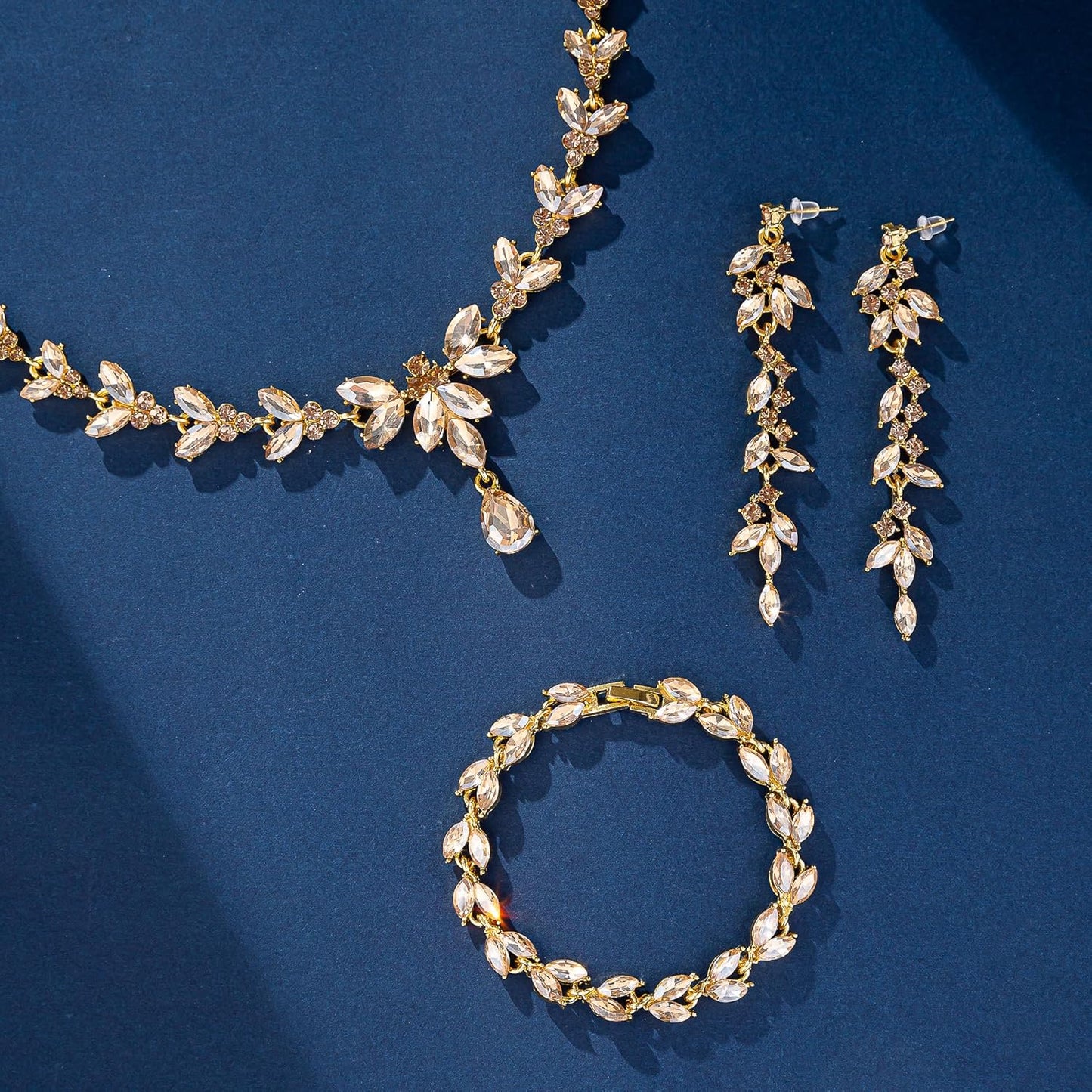 Wedding Jewelry Sets for Bride Bridesmaid Bridal Jewelry Set for Women Wedding Crystal Necklace Earrings Bracelet Set for Party Prom Jewelry