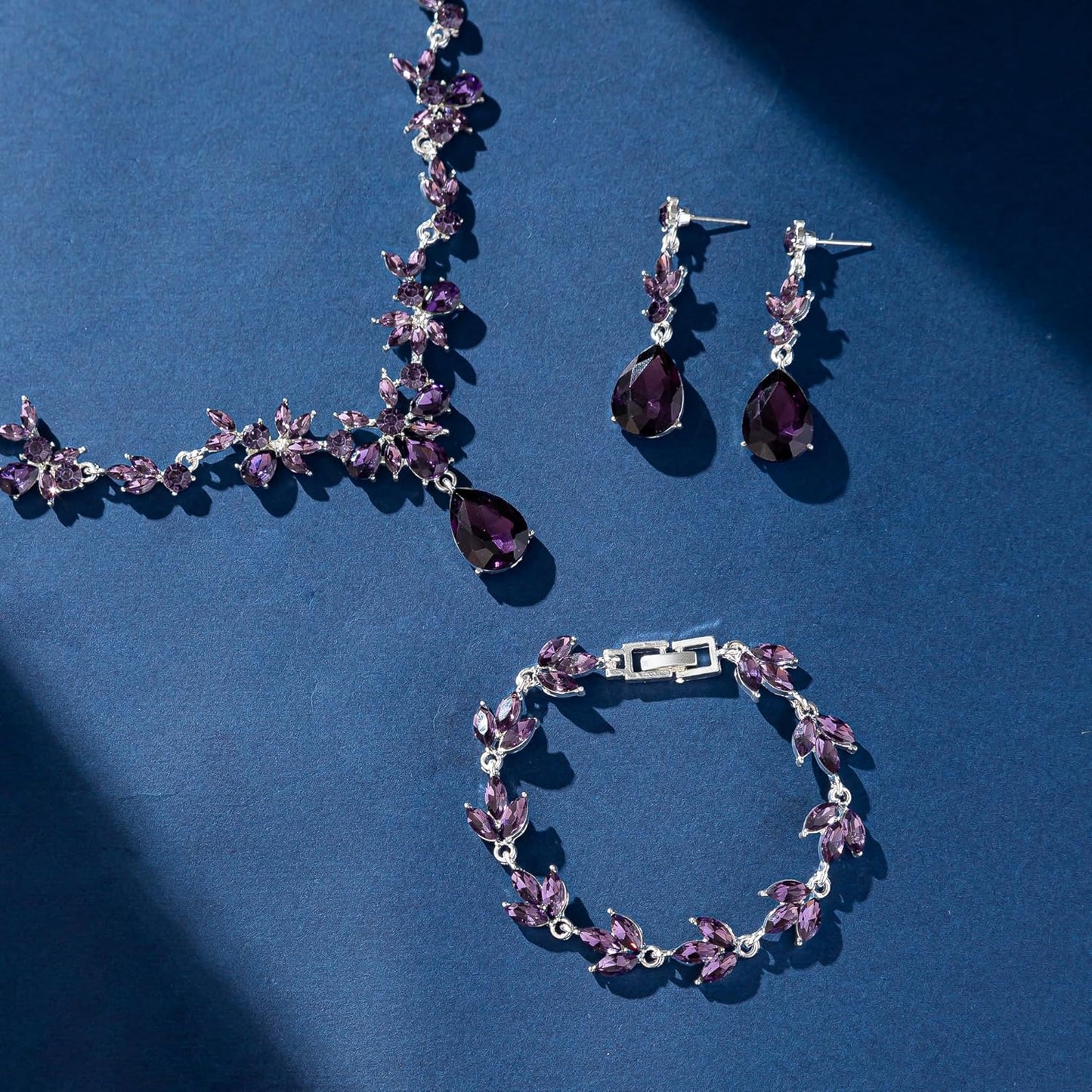 Bridal Wedding Elegant Floral Jewelry Set for Women/Brides/Bridesmaids Crystal Jewelry Set for Wedding Prom Party Bridal Crystal Necklace Earrings Bracelet Set