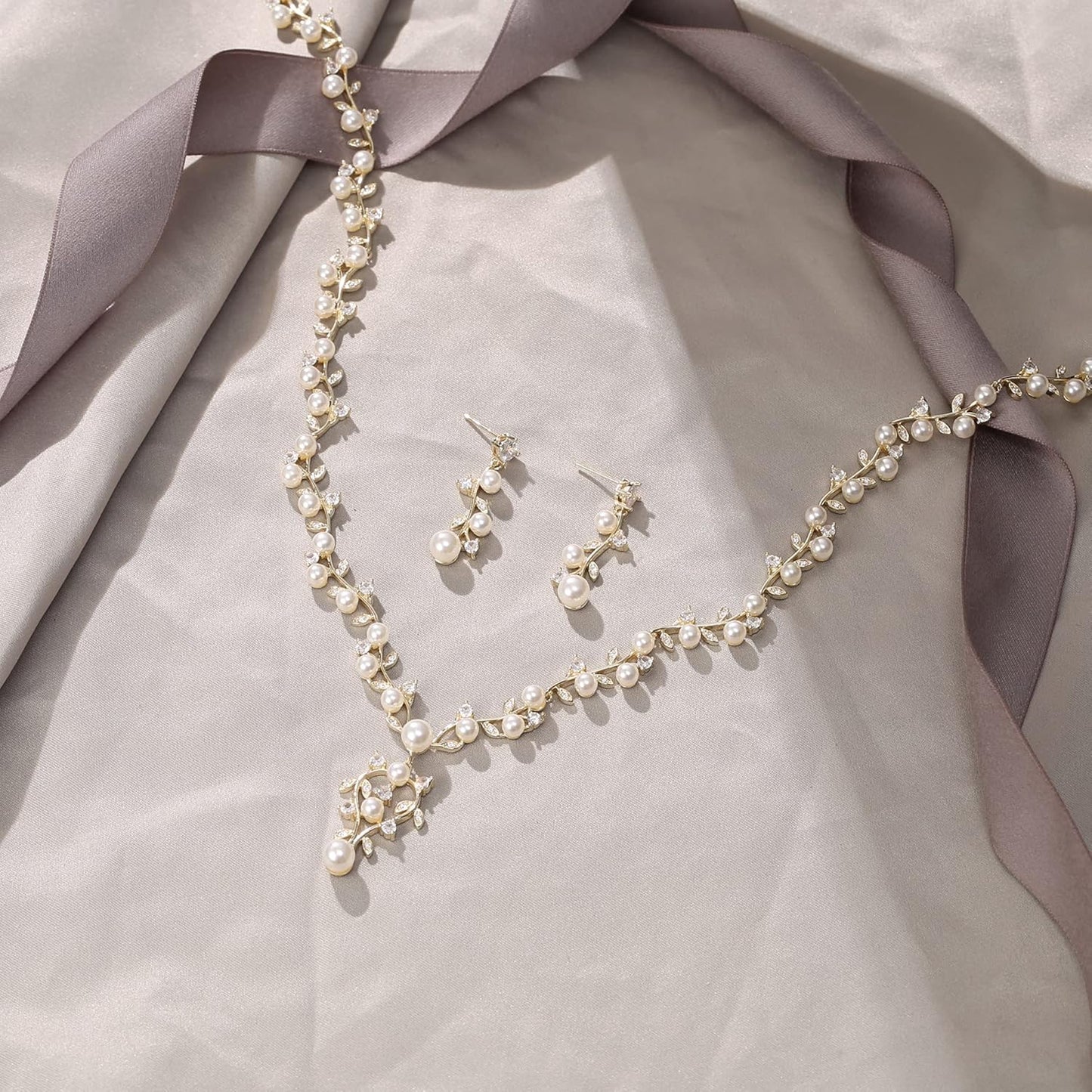 EVER FAITH Bridal Cubic Zirconia Jewelry Sets for Women, White Simulated Pearl Leaf Vine Pendant Wedding Party Necklace Earrings Set for Bridesmaid Bride