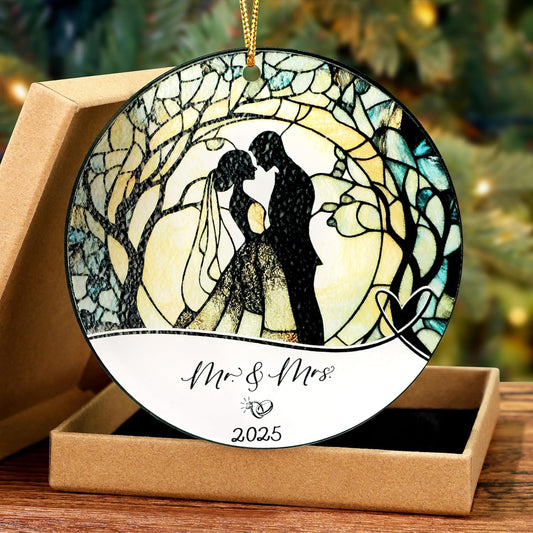 Joycuff Wedding Gifts, Mr & Mrs Ornament 2025, Bridal Shower Gifts, Just Married Gift for Newlywed Couple, Bride, Acrylic Ornament